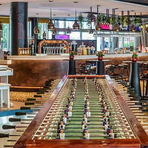Novotel Barcelona Cornella 4*, Cornellà de Llobregat Spanyolország